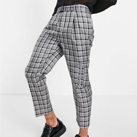 NWOT Asos Design Tapered Smart Cargo Pants in Gray Check Multi Pockets Sz 30x32 - Picture 11 of 11